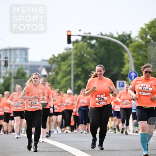 15.06.2025 - REWE Women's Run Dr. Thomas Lammeyer http://msf.ph/oto/7986992 15.06.2025 10:48:02 Laufen 5645, 5235, 5678 meine-sportfotos.de