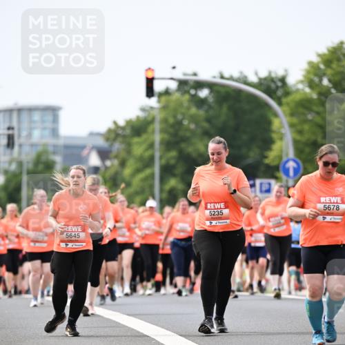 15.06.2025 - REWE Women's Run Dr. Thomas Lammeyer http://msf.ph/oto/7987006 15.06.2025 10:48:02 Laufen 5645, 5235, 5678 meine-sportfotos.de