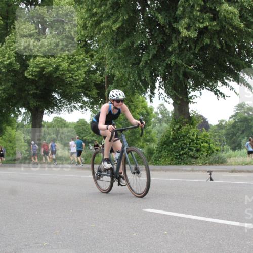15.06.2025 - 7 Türme Triathlon Yannick Fuchs http://msf.ph/oto/7987010 15.06.2025 13:53:42 Radfahren  meine-sportfotos.de