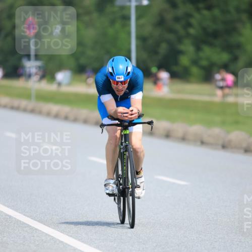 21.06.2025 - 27. Vierlanden-Triathlon H.Heesch http://msf.ph/oto/7987084 15.06.2025 11:36:04 Radfahren  meine-sportfotos.de