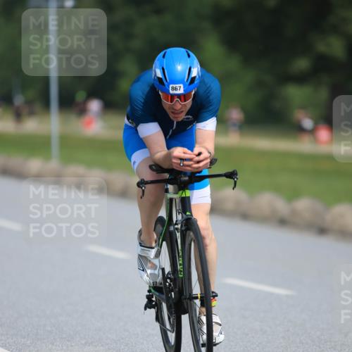 21.06.2025 - 27. Vierlanden-Triathlon H.Heesch http://msf.ph/oto/7987097 15.06.2025 11:36:05 Radfahren  meine-sportfotos.de