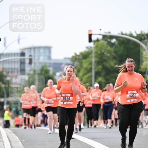 15.06.2025 - REWE Women's Run Dr. Thomas Lammeyer http://msf.ph/oto/7987100 15.06.2025 10:48:04 Laufen 5645, 5235 meine-sportfotos.de