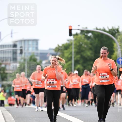 15.06.2025 - REWE Women's Run Dr. Thomas Lammeyer http://msf.ph/oto/7987107 15.06.2025 10:48:04 Laufen 5645, 5235 meine-sportfotos.de