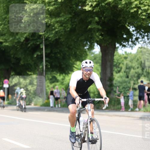 15.06.2025 - 7 Türme Triathlon Yannick Fuchs http://msf.ph/oto/7987109 15.06.2025 12:58:11 Radfahren 558, 623 meine-sportfotos.de