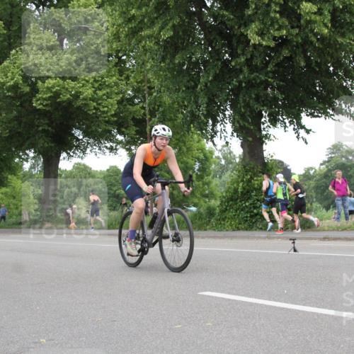 15.06.2025 - 7 Türme Triathlon Yannick Fuchs http://msf.ph/oto/7987110 15.06.2025 13:54:02 Radfahren  meine-sportfotos.de