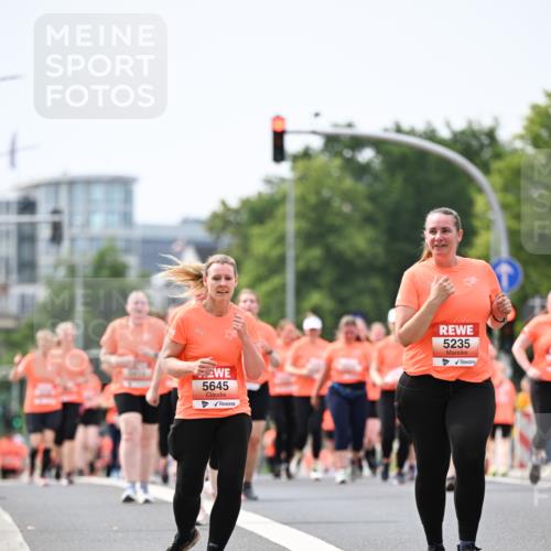 15.06.2025 - REWE Women's Run Dr. Thomas Lammeyer http://msf.ph/oto/7987129 15.06.2025 10:48:04 Laufen 5645, 5235 meine-sportfotos.de