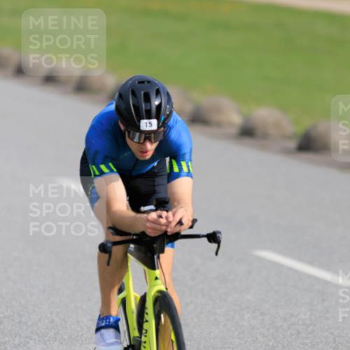 15.06.2025 - 27. Vierlanden-Triathlon H.Heesch http://msf.ph/oto/7987137 15.06.2025 09:08:54 Radfahren 15, 87 meine-sportfotos.de