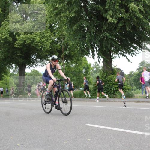 15.06.2025 - 7 Türme Triathlon Yannick Fuchs http://msf.ph/oto/7987169 15.06.2025 13:54:35 Radfahren  meine-sportfotos.de