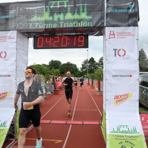 15.06.2025 - 7 Türme Triathlon Michael Strokosch http://msf.ph/oto/7987170 15.06.2025 14:20:18 Ziel 536, 680, 756, 891, 906, 1174, 1200 meine-sportfotos.de
