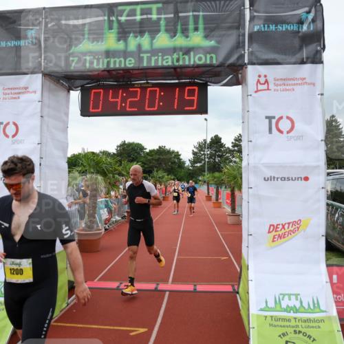 15.06.2025 - 7 Türme Triathlon Michael Strokosch http://msf.ph/oto/7987177 15.06.2025 14:20:19 Ziel 536, 680, 756, 891, 906, 1174, 1200 meine-sportfotos.de