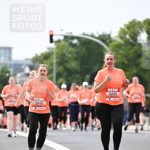 15.06.2025 - REWE Women's Run Dr. Thomas Lammeyer http://msf.ph/oto/7987203 15.06.2025 10:48:05 Laufen 5645, 5235 meine-sportfotos.de