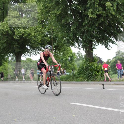 15.06.2025 - 7 Türme Triathlon Yannick Fuchs http://msf.ph/oto/7987210 15.06.2025 13:54:42 Radfahren  meine-sportfotos.de