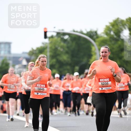 15.06.2025 - REWE Women's Run Dr. Thomas Lammeyer http://msf.ph/oto/7987233 15.06.2025 10:48:05 Laufen 5645, 5235 meine-sportfotos.de