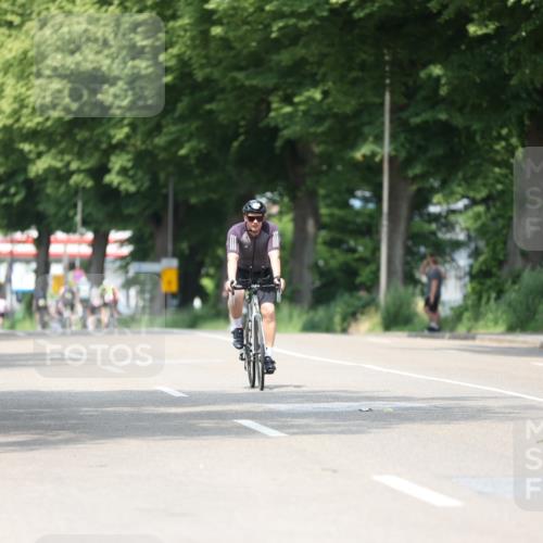 15.06.2025 - 7 Türme Triathlon Yannick Fuchs http://msf.ph/oto/7987245 15.06.2025 12:58:24 Radfahren 384, 438, 723, 769, 772, 881, 955 meine-sportfotos.de