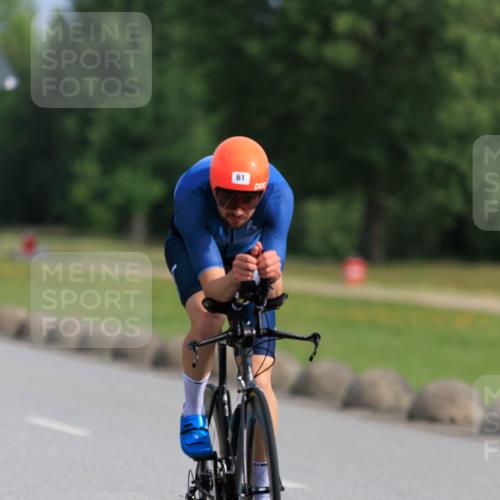 15.06.2025 - 27. Vierlanden-Triathlon H.Heesch http://msf.ph/oto/7987300 15.06.2025 09:11:08 Radfahren 20, 39, 61 meine-sportfotos.de