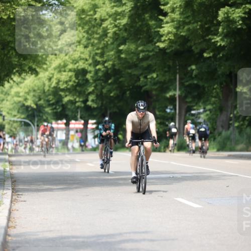 15.06.2025 - 7 Türme Triathlon Yannick Fuchs http://msf.ph/oto/7987302 15.06.2025 12:58:31 Radfahren 367, 386, 440, 585, 592, 606, 762, 769, 881 meine-sportfotos.de