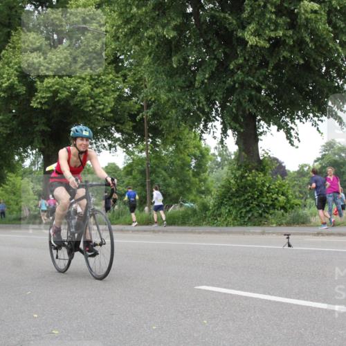 15.06.2025 - 7 Türme Triathlon Yannick Fuchs http://msf.ph/oto/7987330 15.06.2025 13:56:23 Radfahren  meine-sportfotos.de