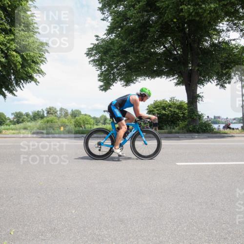 15.06.2025 - 7 Türme Triathlon Yannick Fuchs http://msf.ph/oto/7987334 15.06.2025 12:44:35 Radfahren 209, 392 meine-sportfotos.de