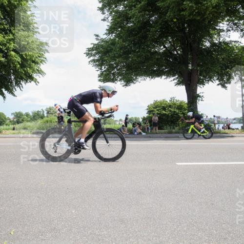 15.06.2025 - 7 Türme Triathlon Yannick Fuchs http://msf.ph/oto/7987385 15.06.2025 12:45:54 Radfahren 291 meine-sportfotos.de