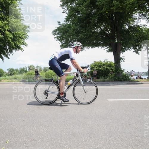 15.06.2025 - 7 Türme Triathlon Yannick Fuchs http://msf.ph/oto/7987403 15.06.2025 12:46:23 Radfahren 412, 477, 504, 566, 605 meine-sportfotos.de