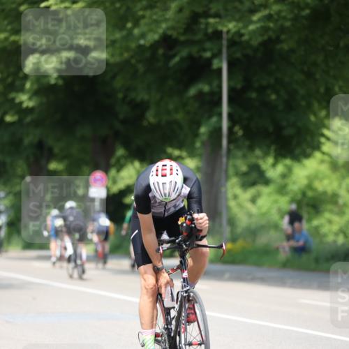 15.06.2025 - 7 Türme Triathlon Yannick Fuchs http://msf.ph/oto/7987460 15.06.2025 12:58:37 Radfahren 367, 386, 440, 460, 506, 531, 592, 606, 680, 740, 762, 865, 950 meine-sportfotos.de