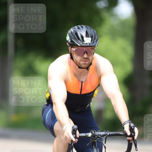 15.06.2025 - 7 Türme Triathlon Yannick Fuchs http://msf.ph/oto/7987508 15.06.2025 12:58:43 Radfahren 402, 460, 506, 527, 531, 680, 707, 719, 740, 950 meine-sportfotos.de