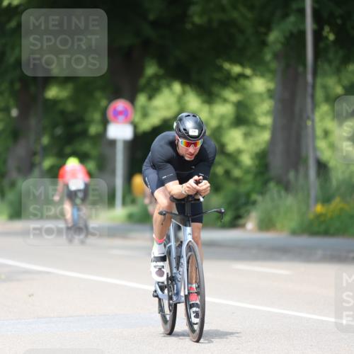 15.06.2025 - 7 Türme Triathlon Yannick Fuchs http://msf.ph/oto/7987514 15.06.2025 12:58:44 Radfahren 402, 460, 506, 527, 531, 665, 680, 707, 719, 740, 950 meine-sportfotos.de