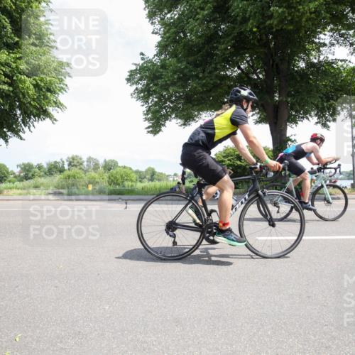 15.06.2025 - 7 Türme Triathlon Yannick Fuchs http://msf.ph/oto/7987540 15.06.2025 12:46:58 Radfahren 278, 294, 406, 414, 439, 496, 636, 657 meine-sportfotos.de