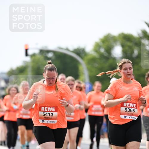 15.06.2025 - REWE Women's Run Dr. Thomas Lammeyer http://msf.ph/oto/7987556 15.06.2025 10:48:15 Laufen 5413, 5366 meine-sportfotos.de