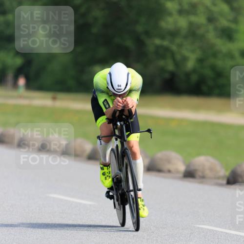 15.06.2025 - 27. Vierlanden-Triathlon H.Heesch http://msf.ph/oto/7987586 15.06.2025 09:14:45 Radfahren 88, 94, 231 meine-sportfotos.de