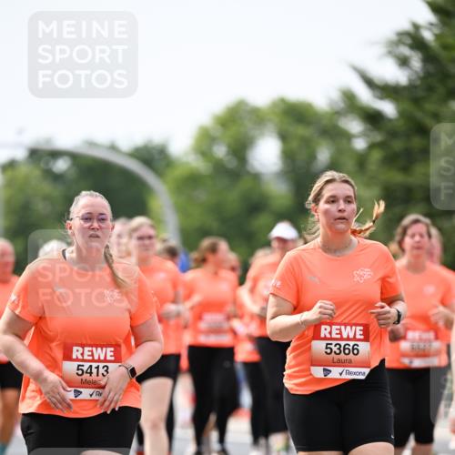 15.06.2025 - REWE Women's Run Dr. Thomas Lammeyer http://msf.ph/oto/7987599 15.06.2025 10:48:15 Laufen 5413, 5366 meine-sportfotos.de