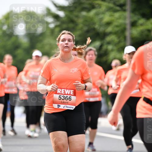15.06.2025 - REWE Women's Run Dr. Thomas Lammeyer http://msf.ph/oto/7987633 15.06.2025 10:48:16 Laufen 5366 meine-sportfotos.de