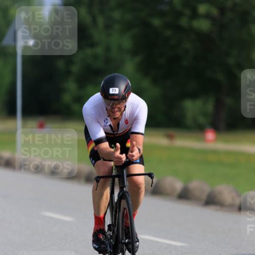 15.06.2025 - 27. Vierlanden-Triathlon H.Heesch http://msf.ph/oto/7987641 15.06.2025 09:14:55 Radfahren 73, 212, 216, 231 meine-sportfotos.de
