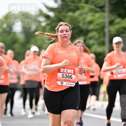 15.06.2025 - REWE Women's Run Dr. Thomas Lammeyer http://msf.ph/oto/7987645 15.06.2025 10:48:16 Laufen 5366 meine-sportfotos.de