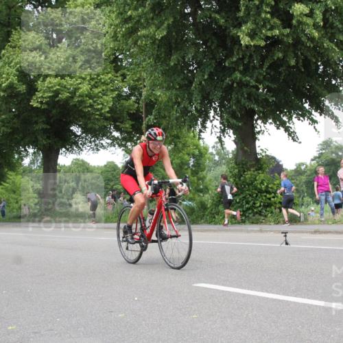 15.06.2025 - 7 Türme Triathlon Yannick Fuchs http://msf.ph/oto/7987660 15.06.2025 13:59:22 Radfahren  meine-sportfotos.de
