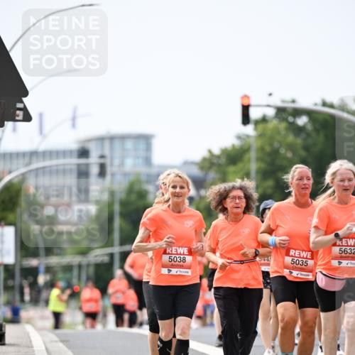 15.06.2025 - REWE Women's Run Dr. Thomas Lammeyer http://msf.ph/oto/7987704 15.06.2025 10:48:18 Laufen 5038, 5632, 5449, 5035 meine-sportfotos.de