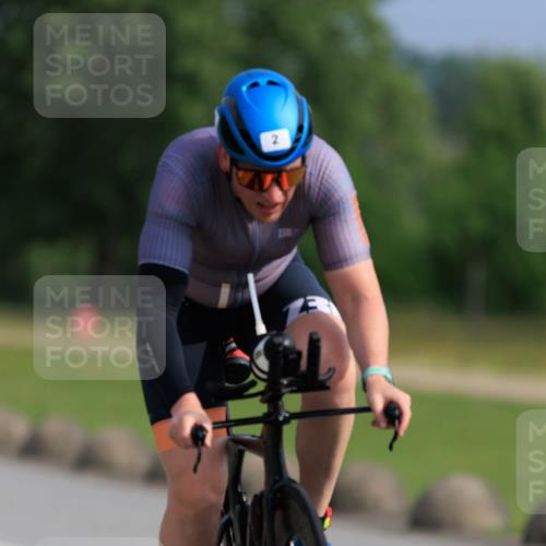 15.06.2025 - 27. Vierlanden-Triathlon H.Heesch http://msf.ph/oto/7987714 15.06.2025 09:15:40 Radfahren 2, 8, 35, 58, 83, 165 meine-sportfotos.de