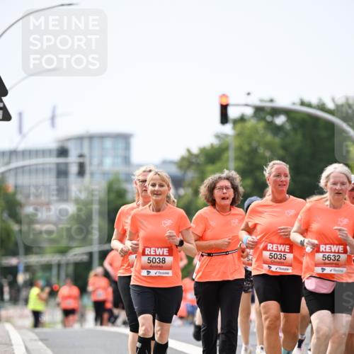 15.06.2025 - REWE Women's Run Dr. Thomas Lammeyer http://msf.ph/oto/7987732 15.06.2025 10:48:18 Laufen 5038, 5035, 5632 meine-sportfotos.de