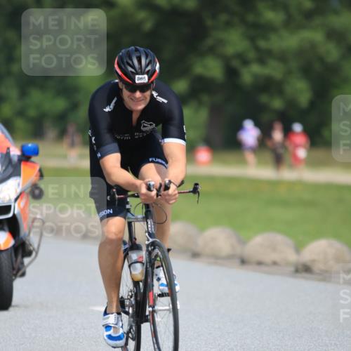 21.06.2025 - 27. Vierlanden-Triathlon H.Heesch http://msf.ph/oto/7987738 15.06.2025 11:38:47 Radfahren 636, 668, 744, 755, 793 meine-sportfotos.de