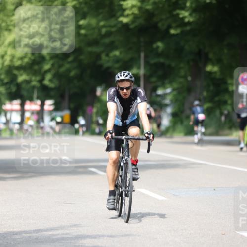 15.06.2025 - 7 Türme Triathlon Yannick Fuchs http://msf.ph/oto/7987796 15.06.2025 12:59:08 Radfahren 361, 579, 639, 647, 919, 1071 meine-sportfotos.de