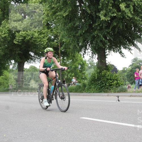 15.06.2025 - 7 Türme Triathlon Yannick Fuchs http://msf.ph/oto/7987804 15.06.2025 14:01:08 Radfahren  meine-sportfotos.de