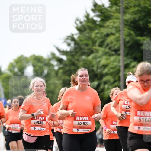 15.06.2025 - REWE Women's Run Dr. Thomas Lammeyer http://msf.ph/oto/7987906 15.06.2025 10:48:21 Laufen 5632, 5363, 5, 51, 4, 524, 5168 meine-sportfotos.de