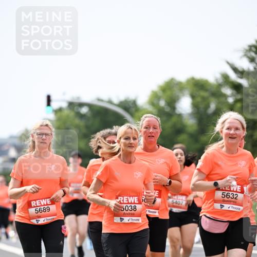 15.06.2025 - REWE Women's Run Dr. Thomas Lammeyer http://msf.ph/oto/7987922 15.06.2025 10:48:22 Laufen 5689, 5038, 5407, 5632 meine-sportfotos.de
