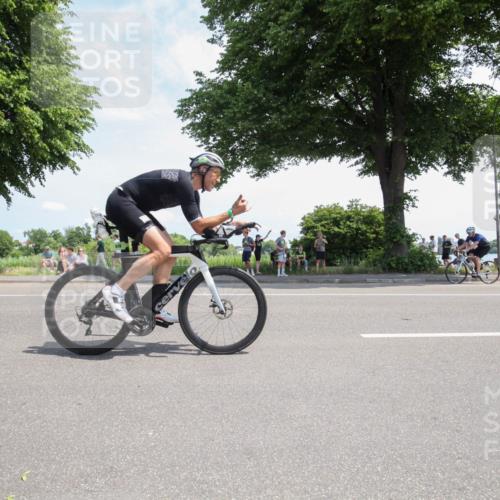 15.06.2025 - 7 Türme Triathlon Yannick Fuchs http://msf.ph/oto/7987968 15.06.2025 12:50:46 Radfahren 208, 293, 396, 451, 678 meine-sportfotos.de