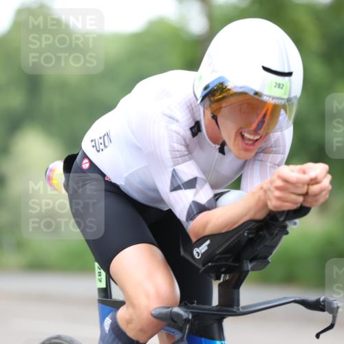 15.06.2025 - 7 Türme Triathlon Yannick Fuchs http://msf.ph/oto/7987975 15.06.2025 11:43:38 Radfahren 318 meine-sportfotos.de