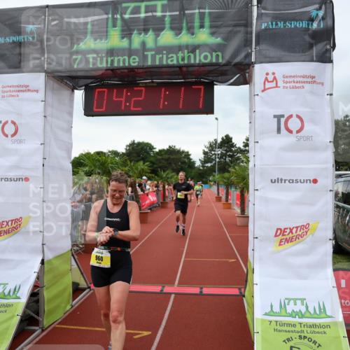 15.06.2025 - 7 Türme Triathlon Michael Strokosch http://msf.ph/oto/7988023 15.06.2025 14:21:17 Ziel 960, 1051 meine-sportfotos.de