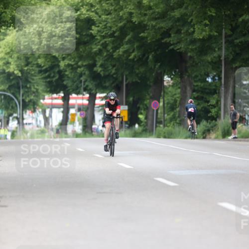 15.06.2025 - 7 Türme Triathlon Yannick Fuchs http://msf.ph/oto/7988028 15.06.2025 11:44:01 Radfahren 232, 233, 236 meine-sportfotos.de