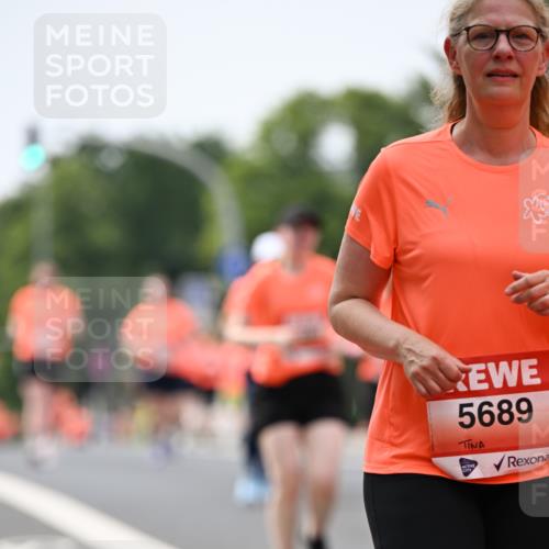 15.06.2025 - REWE Women's Run Dr. Thomas Lammeyer http://msf.ph/oto/7988070 15.06.2025 10:48:26 Laufen 5689 meine-sportfotos.de