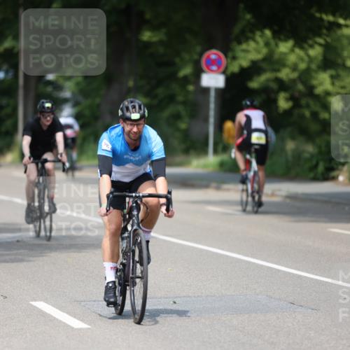 15.06.2025 - 7 Türme Triathlon Yannick Fuchs http://msf.ph/oto/7988090 15.06.2025 12:59:35 Radfahren 558, 663, 727, 792, 859 meine-sportfotos.de