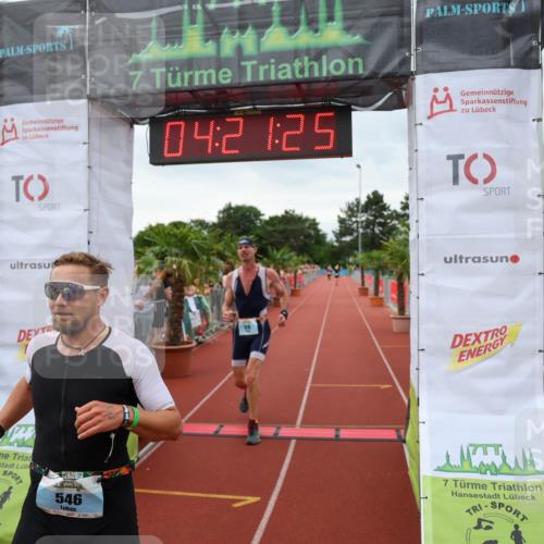 15.06.2025 - 7 Türme Triathlon Michael Strokosch http://msf.ph/oto/7988125 15.06.2025 14:21:25 Ziel 546, 616, 647, 1017, 1051 meine-sportfotos.de